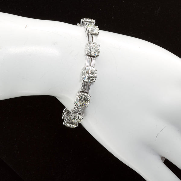 28 Carats 1960s Vintage Fine Diamond Tennis Bracelet - 7846 - TMW Jewels Co.